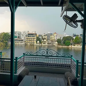 https://nayee-haveli-guest-house.udaipurhotels.org